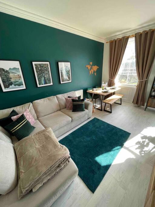 One Bedroom Flat In The Heart Of Islington Londra Dış mekan fotoğraf
